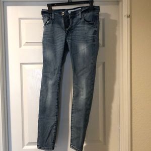 men's 28x30 Light washed blue jeans